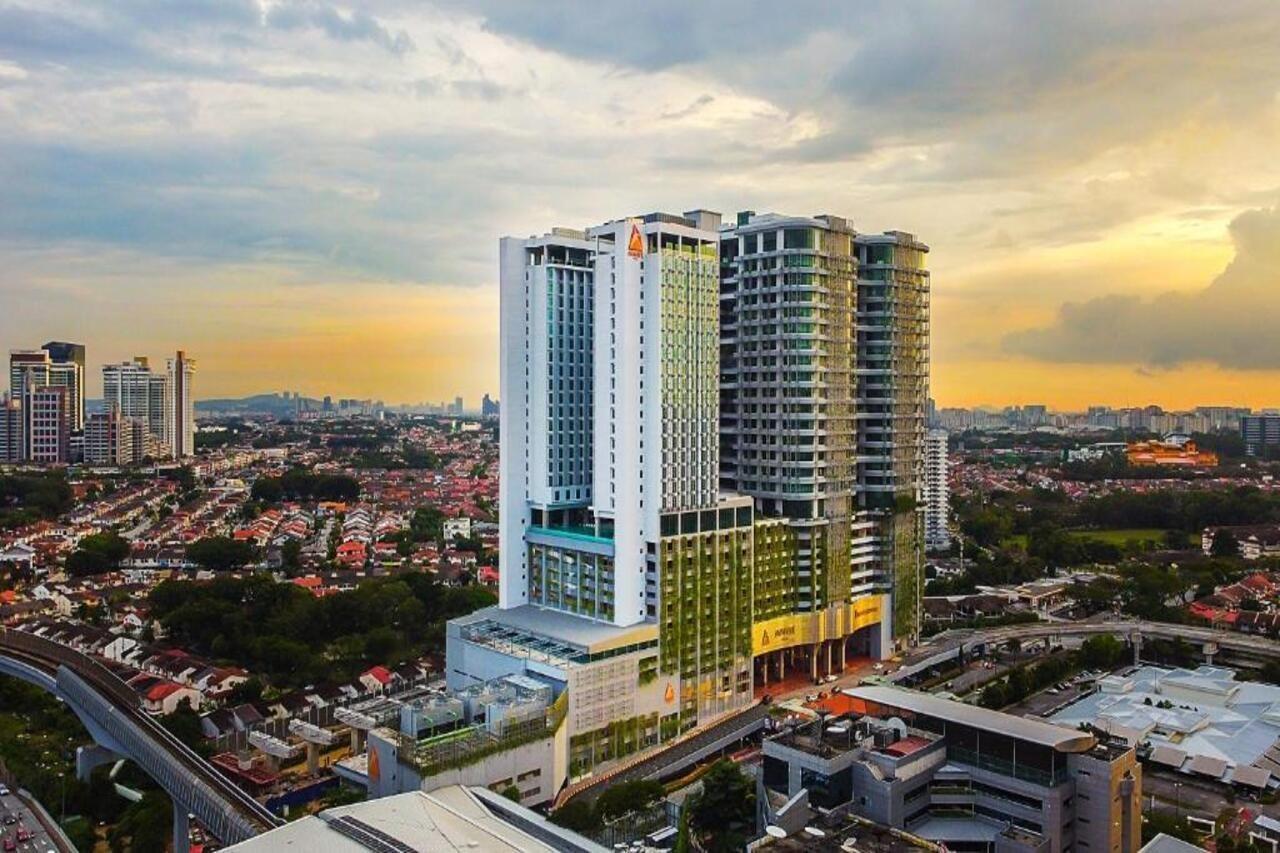 פטלין ג'איה M World Hotel Formerly Known As Avante Hotel מראה חיצוני תמונה The hotel in 2018
