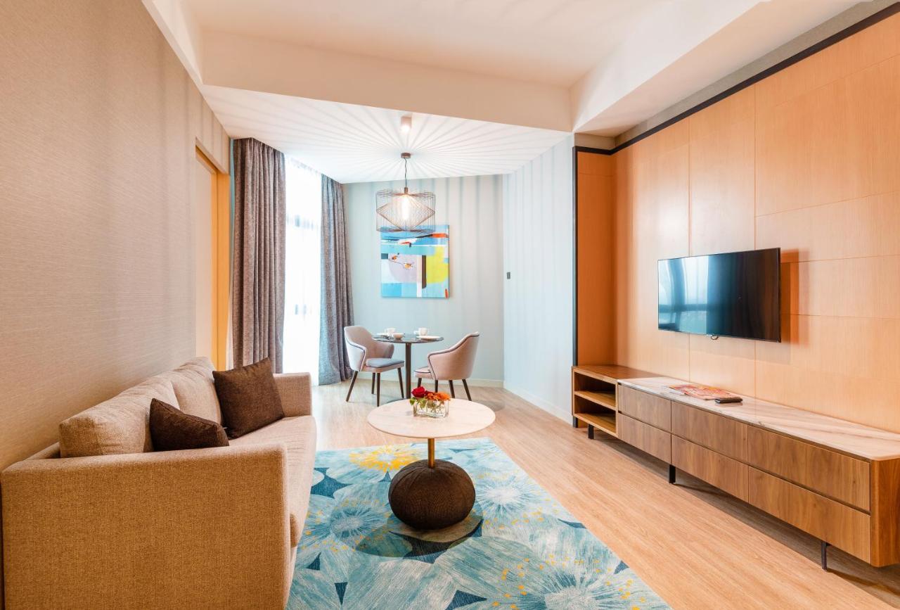 פטלין ג'איה M World Hotel Formerly Known As Avante Hotel מראה חיצוני תמונה Living room of a suite