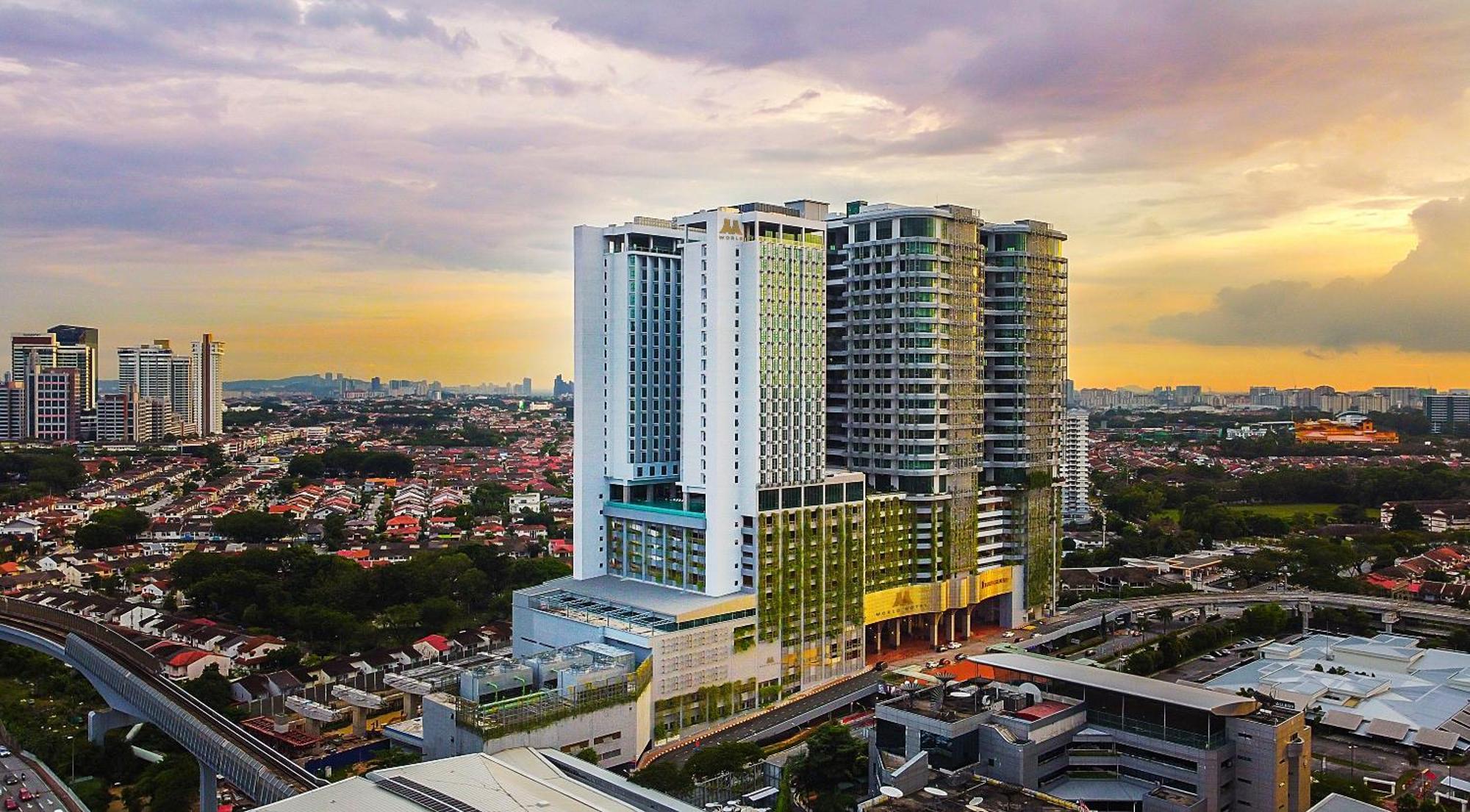 פטלין ג'איה M World Hotel Formerly Known As Avante Hotel מראה חיצוני תמונה The Legarda Campus